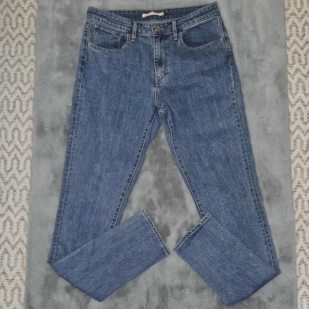 Levi's Women's High Rise Skinny Leg Denim Jeans (Extra Long 34in)